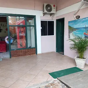 Suites Malibu Casa de hóspedes